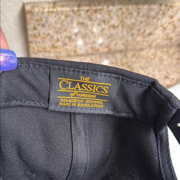 Thriftyland 101 Hat ! - Picture 3 of 4